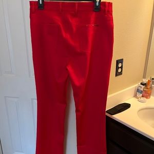Women’s red Guess pants!
